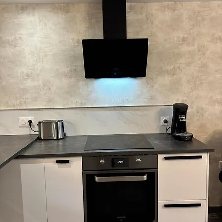 Le Repos Du Voyageur * Rolampont